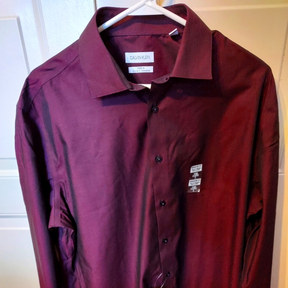 Men's Calvin Klein regular fit burgundy dress shirt
